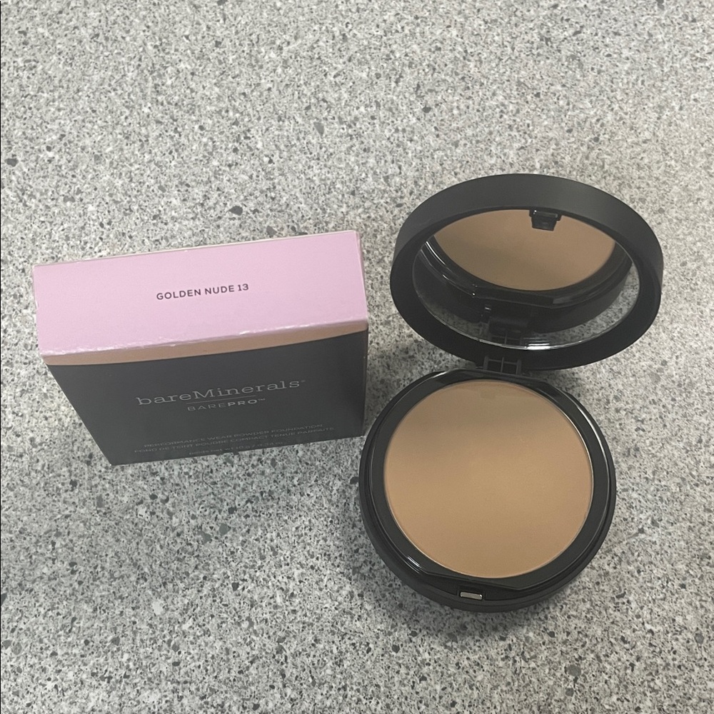bareMinerals Golden Nude 13 Compact Foundation